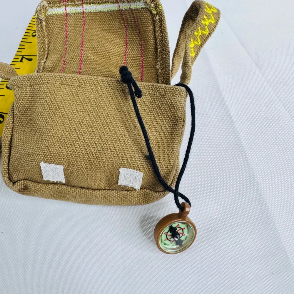 American Girl Lea Clark Doll Tan Canvas Purse Pink Yellow & Compass Meet‎ Outfit
